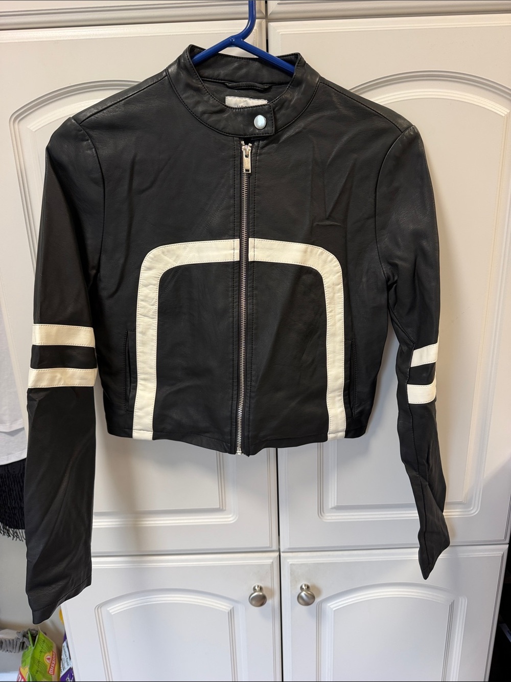 Urban Outfitters size Small black pLeather Cropped lined Jacket w/White Stripe